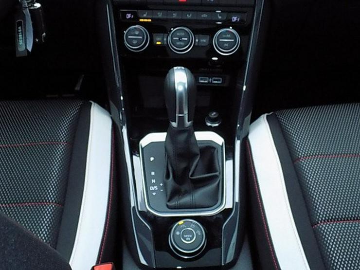 VW T-Roc 2,0 TSI Sport DSG 4-Motion ACC Pano LED - Weitere - Bild 8