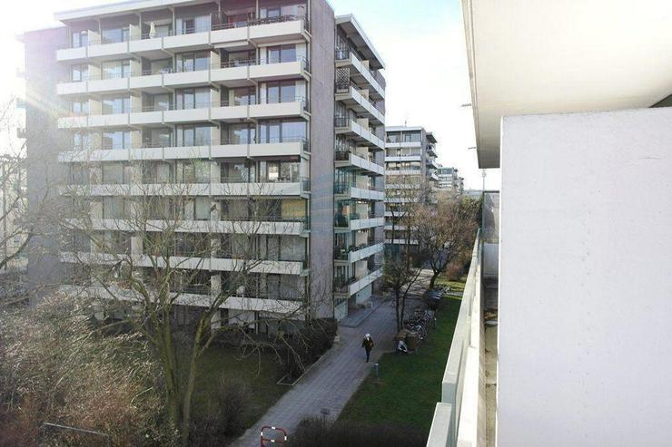 Möblierte 1-Zi. Wohnung mit Balkon in München - Schwabing - Wohnen auf Zeit - Bild 17