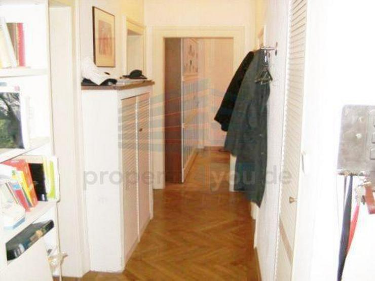 Bild 14: Möblierte 3 Zimmer Wohnung, mit Wohnküche und großem Balkon in Schwabing