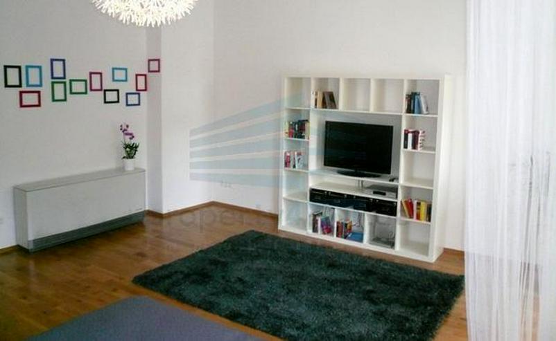 Bild 9: Helle, großzügige, möblierte 3-Zimmer Wohnung in München Thalkirchen für 4 Personen