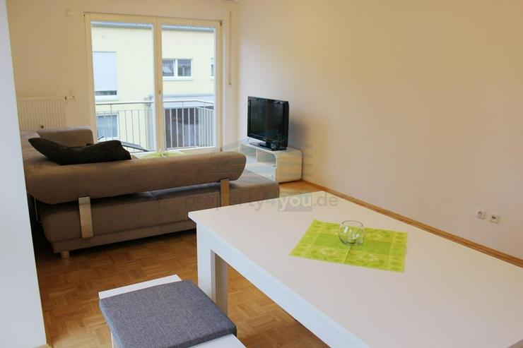 Bild 2: Top 4-Zimmer Wohnung mit Balkon und Garage in München-Moosach
