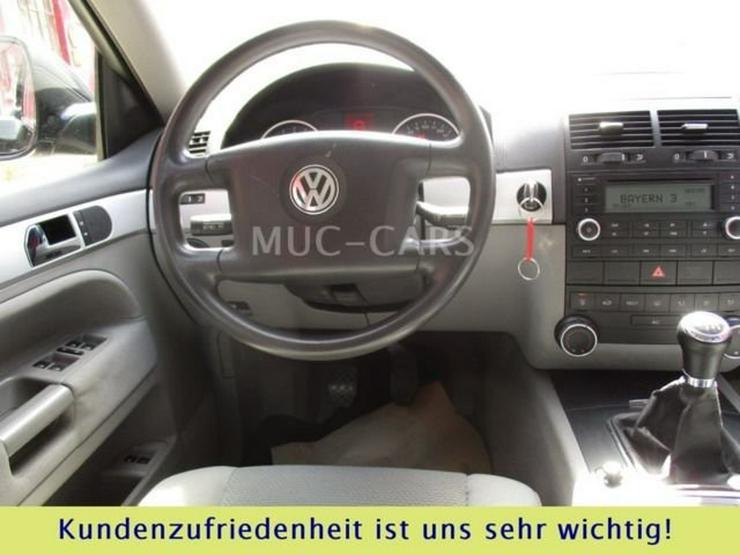VW Touareg R5 TDI Orig 72.000 km 6 Gang DPF - Touareg - Bild 10