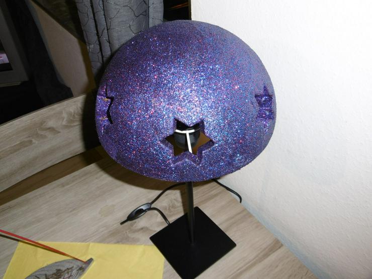Bild 5: Tischlampe mit Sternenmuster,Unikat