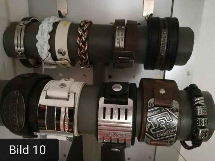 Bild 10: Fossil, H.-D.-Uhr, Armbänder, Rine, Armbänder