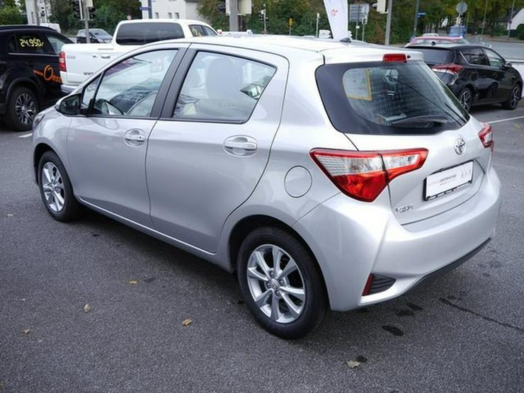 TOYOTA Yaris 1,0 Comfort + Design Paket - Yaris - Bild 13