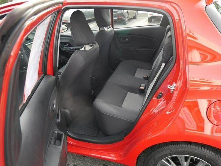 TOYOTA Yaris 1,0 Comfort + Design Paket + LED Paket - Yaris - Bild 30