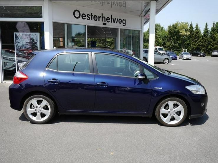 Bild 10: TOYOTA Auris 1,8 Hybrid Executive + PDC