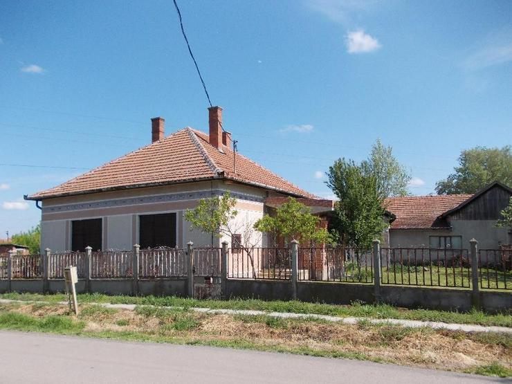 Ungarn Familienhaus zu verkaufen - Haus kaufen - Bild 1