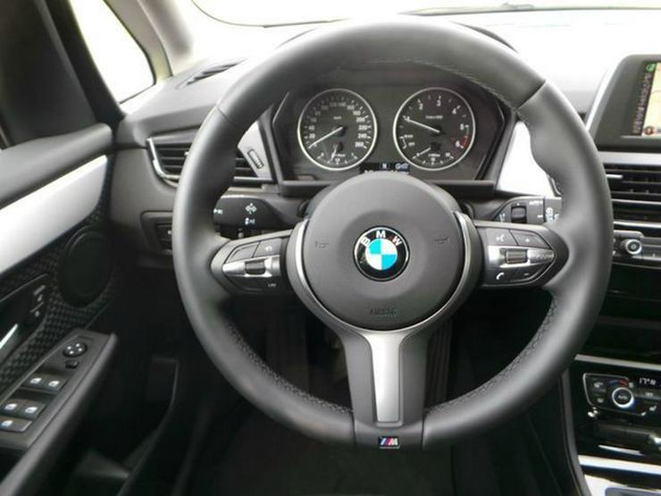 Bild 14: BMW 216 Gran Tourer Advantage Klimaaut. PDC Sitzhzg. Vorn NSW MF Lenkrad