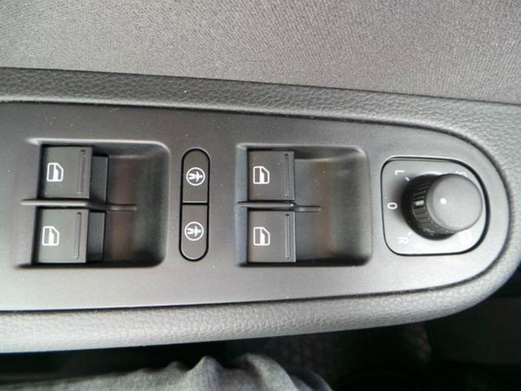 Bild 19: Volkswagen Sharan 2.0 TDI 85kW BlueMotion Tech Trendline Bluetooth PDC Kurvenlicht Klima