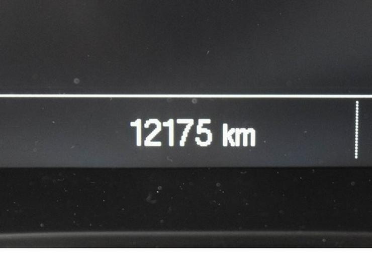 Bild 30: OPEL Zafira 1.4 T S&S Navi 4.0 IntelliLink/Cam Klimaauto. Alu17 Temp PDC OnStar NSW 7 Sitzer