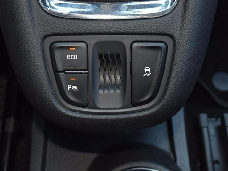 Bild 21: OPEL Zafira 1.4 T S&S Navi950/Cam Klimaauto. Alu17 Temp PDC OnStar NSW 7 Sitzer