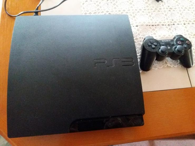 Verkaufe gebrauchte Sony PS3 Slim mit 160GB - PlayStation Konsolen & Controller - Bild 1