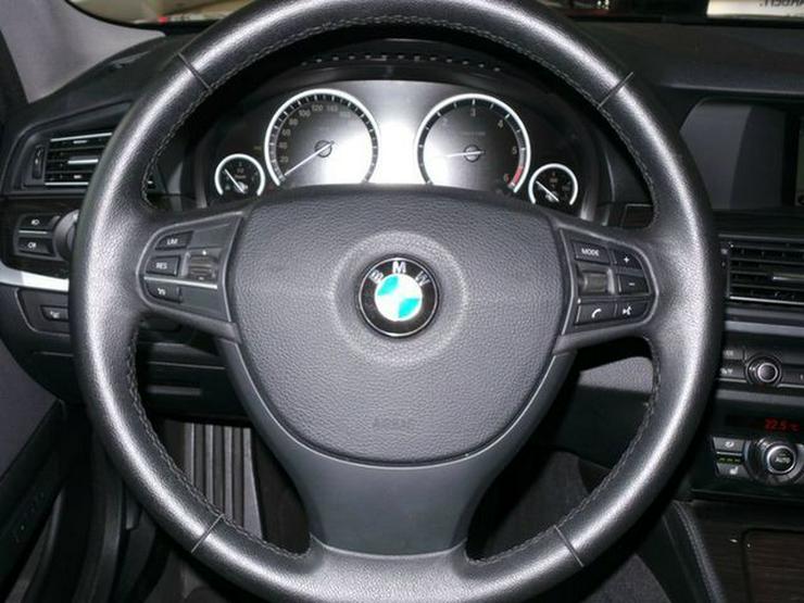 Bild 9: BMW 530d Touring Innovationsp. HUD, AHK, Panorama