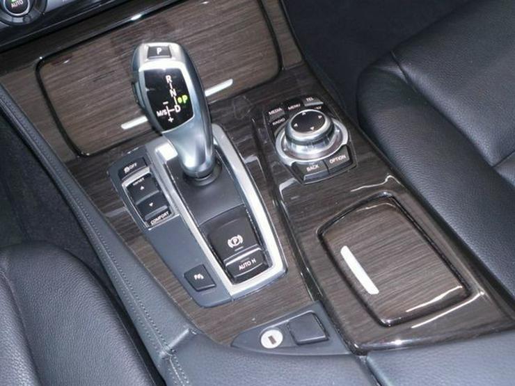 BMW 530d Touring Innovationsp. HUD, AHK, Panorama - 5er Reihe - Bild 11