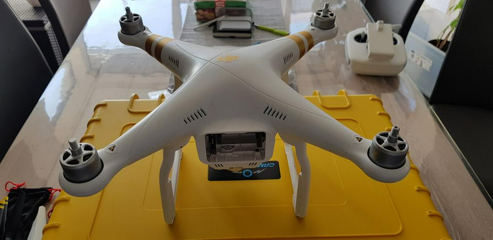 Bild 7: DJI Phantom 3 Professionell mit viel Zubehör