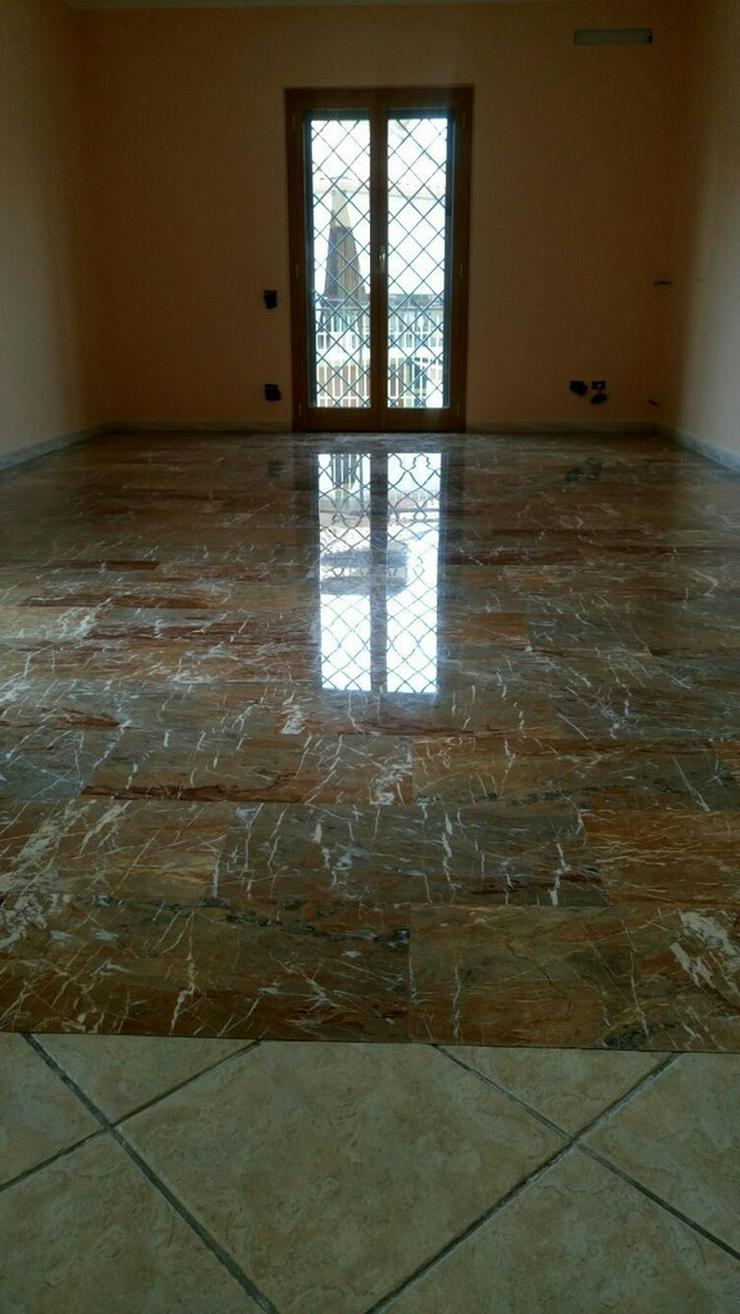 Bild 16: Terrazzo, Marmor Fußboden schleifen...