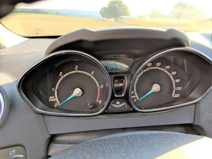 Bild 5: Ford Fiesta 1.5 TDCi Titanium
