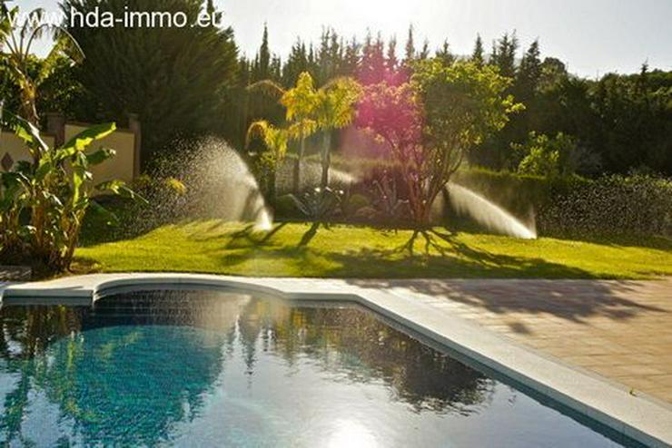 Bild 7: : 4 Schlafzimmer Villa in Estepona mit Meerblick.