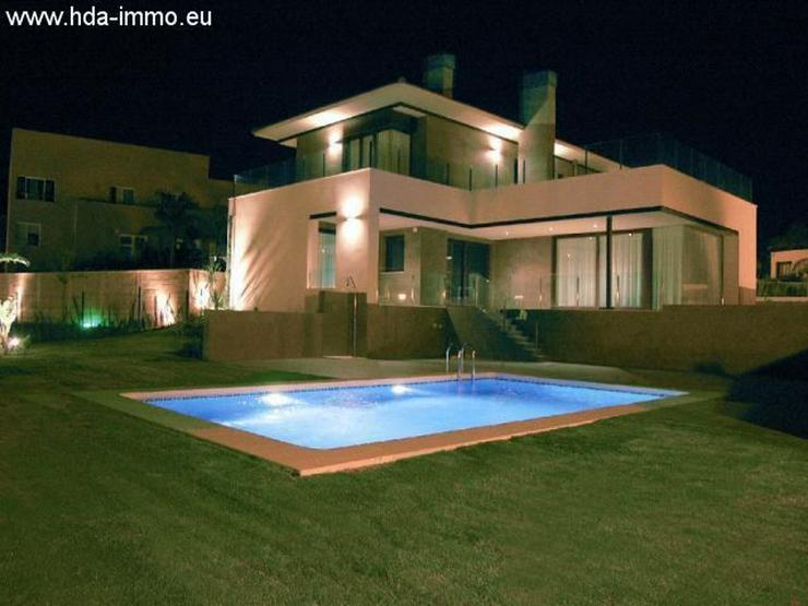 : Spektakuläre Villa mit Meerblick in La Alcaidesa, Cádiz - Haus kaufen - Bild 1