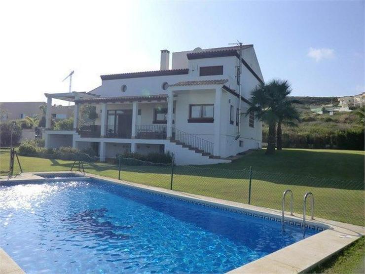 Bild 5: : schöne Villa mit herrlichen Meerblick in La Alcaidesa, Cádiz