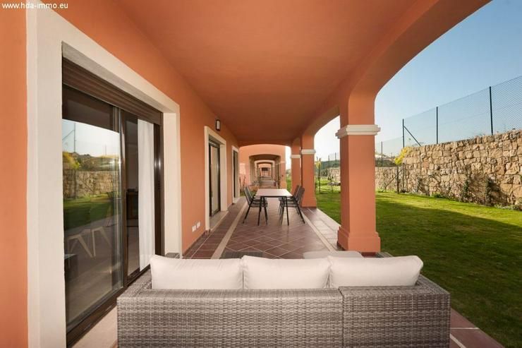 : Villa Costa Golf, Estepona, Neubau, Erstbezug, - Haus kaufen - Bild 10