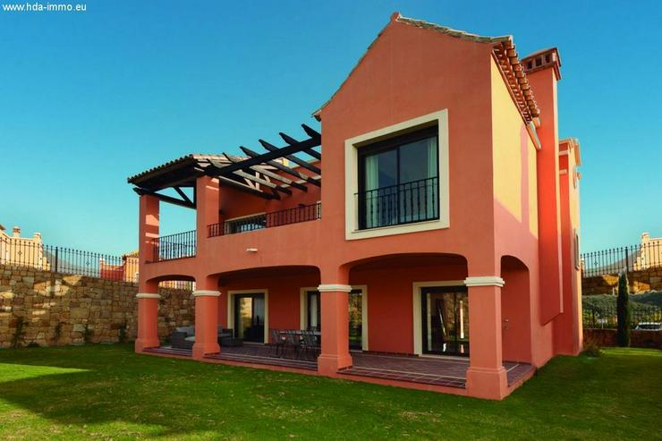 : Villa Costa Golf, Estepona, Neubau, Erstbezug, - Haus kaufen - Bild 2