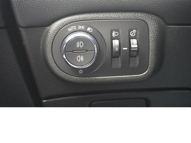 Bild 6: OPEL Zafira 1.4 T S&S Navi 4.0 IntelliLink/Cam Klimaauto. Alu17 Temp PDC OnStar NSW 7 Sitzer