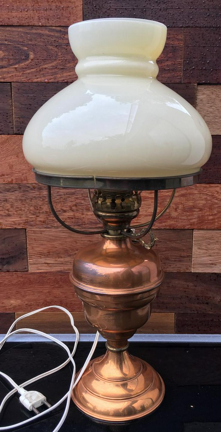 Bild 2: nostalgische vintage Öllampe (elektrisch)