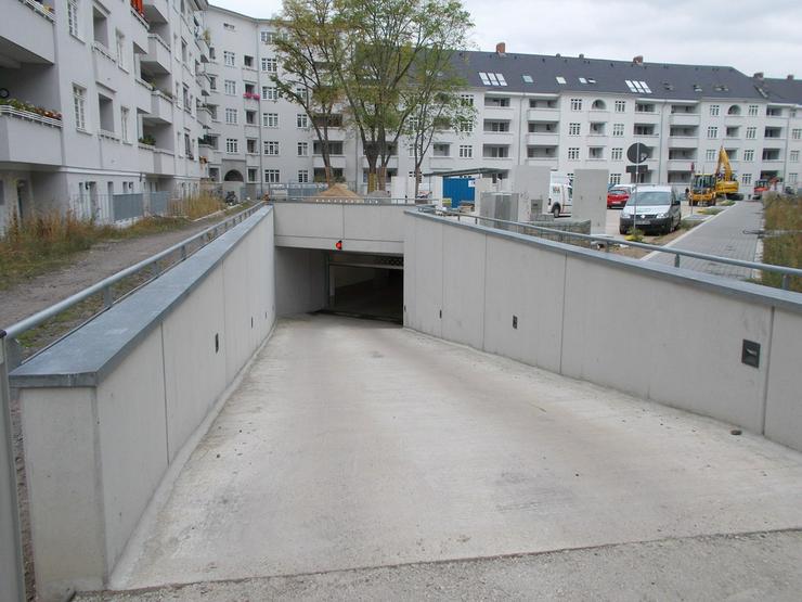Tiefgaragenstellplatz in Zollstock - Garage & Stellplatz mieten - Bild 4