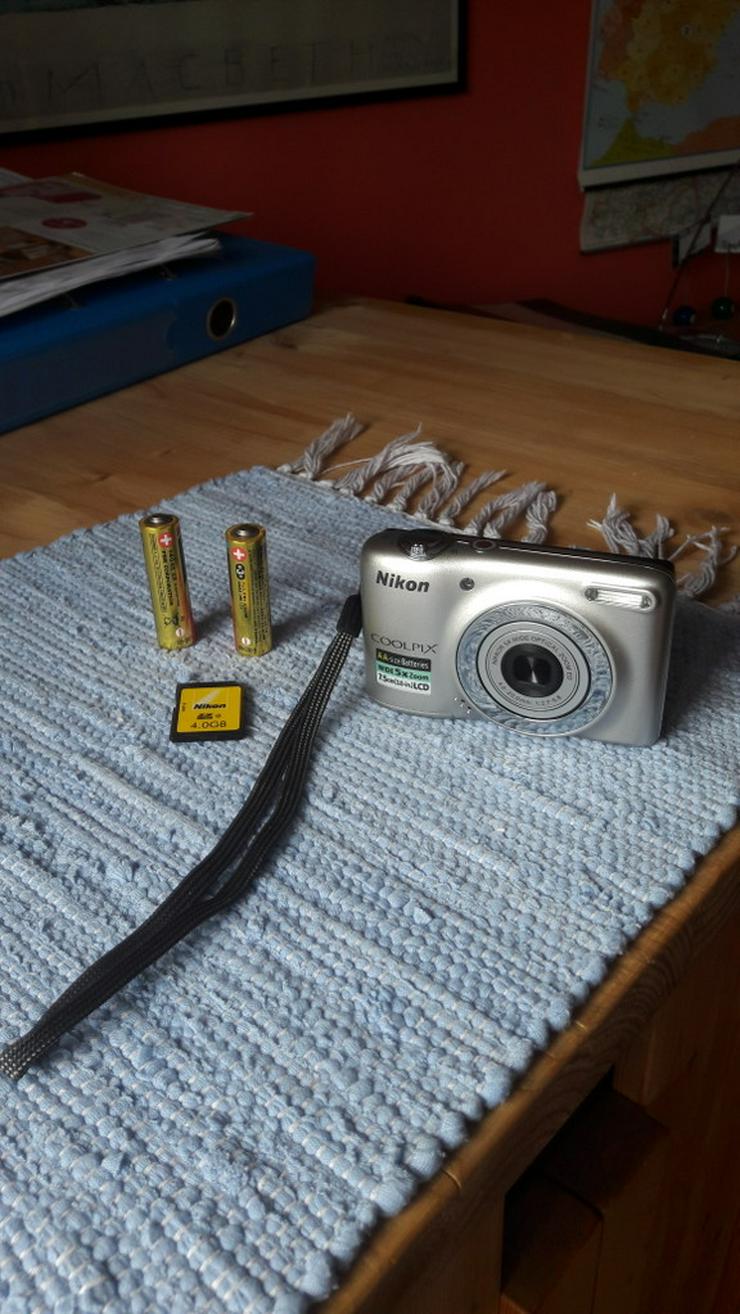 Nikon Coolpix L25 Digitalkamera in silber - Digitalkameras (Kompaktkameras) - Bild 7
