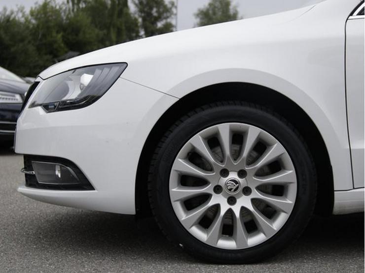 Bild 9: SKODA Superb 2.0 TDI EXCLUSIV-DSG-NAVI-DEUTS.FZ-1.HAND