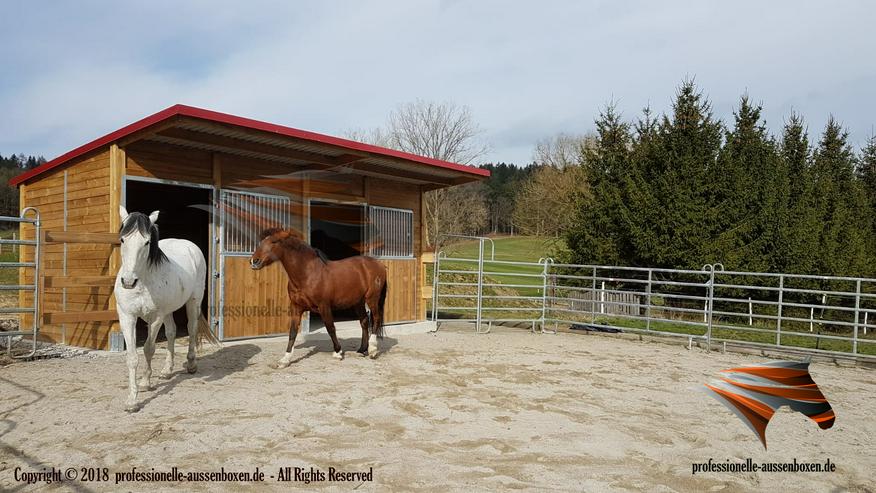 Bild 5: Pferdestall bauen, Aussenboxen, Pferdeboxen, Innenboxen, Stallungen, Stallanlagen, Weidehütte, Pferdeunterstand, Weideunterstand, Offenstall, Unterstand Fressgitter,