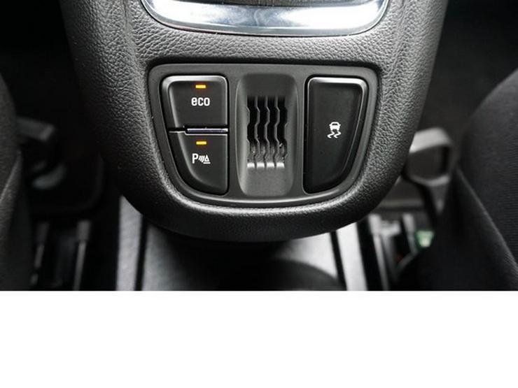 Bild 35: OPEL Zafira 1.4 T S&S Navi 4.0 IntelliLink/Cam Klimaauto. Alu17 Temp PDC OnStar NSW 7 Sitzer