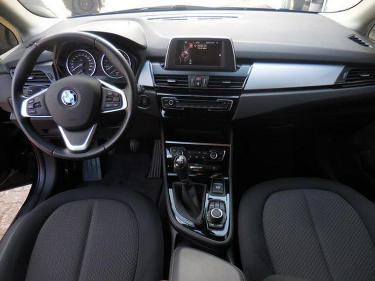 Bild 3: BMW 218 Active Tourer Klimaaut Sitzhz Bluetooth PDC