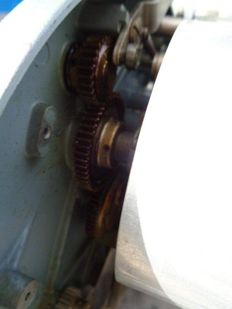 Bild 17: Sehr alte Maschine MechanischeTrommeldrucker