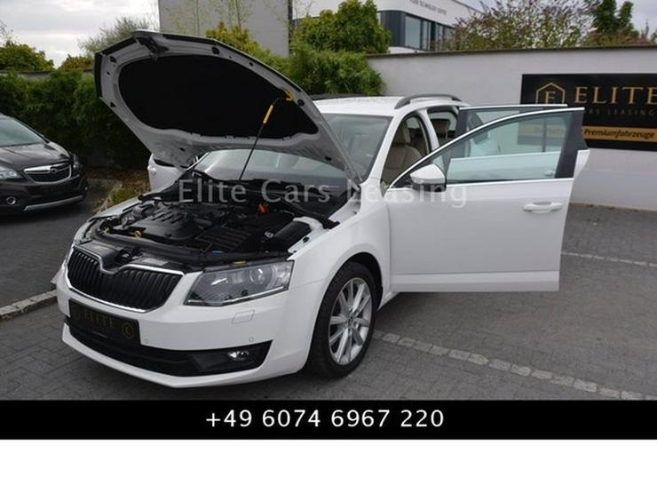 Bild 26: SKODA Octavia Combi Elegance Navi/LederBeige/BiXen/AHK