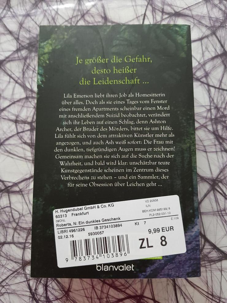 Nora Roberts Ein dunkles Geschenk - Romane, Biografien, Sagen usw. - Bild 2