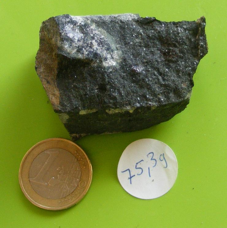 Diamantkristall auf Kimberlit 67gr. - Edelsteine & Fossilien - Bild 8
