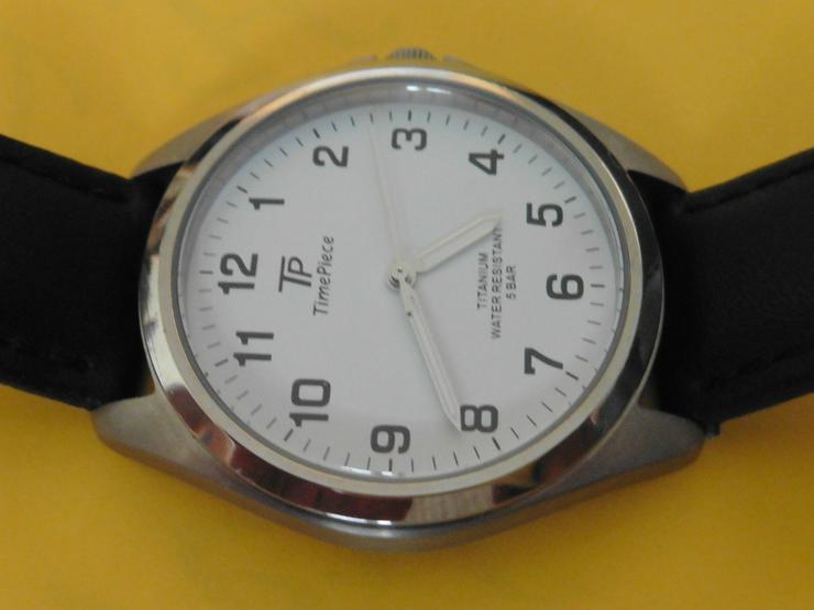 Bild 3: neuwertige Uhr (nicht nur) für Damen