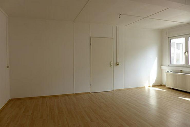 Biete Büro Arbeitsraum 27,54 qm 300 Euro warm - Büro & Gewerbeflächen mieten - Bild 3