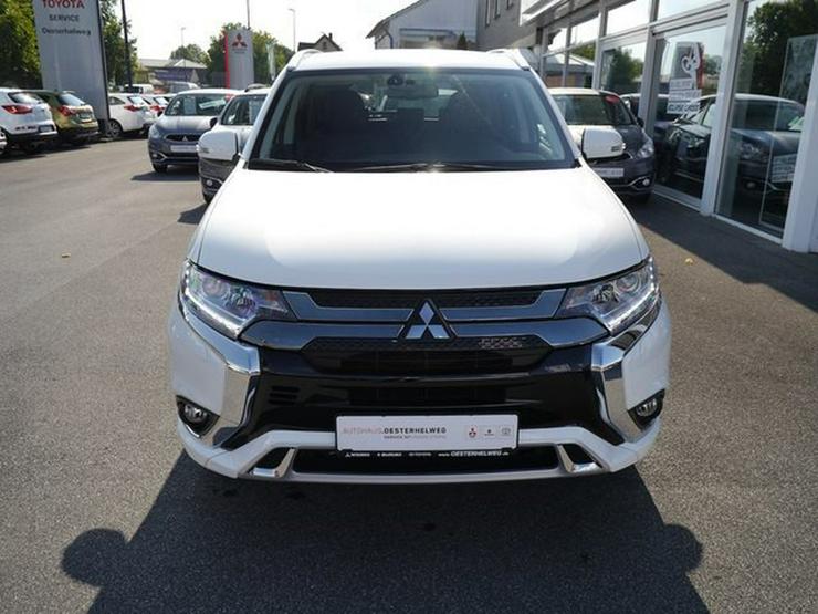 Bild 14: MITSUBISHI Plug-in Hybrid Outlander PHEV 4WD Modelljahr2019