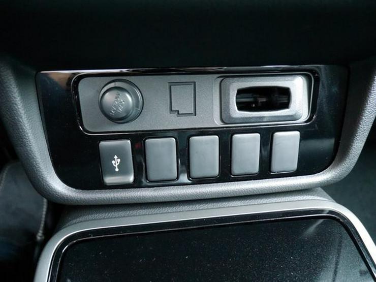 MITSUBISHI Plug-in Hybrid Outlander PHEV 4WD Modelljahr2019 - Outlander - Bild 30