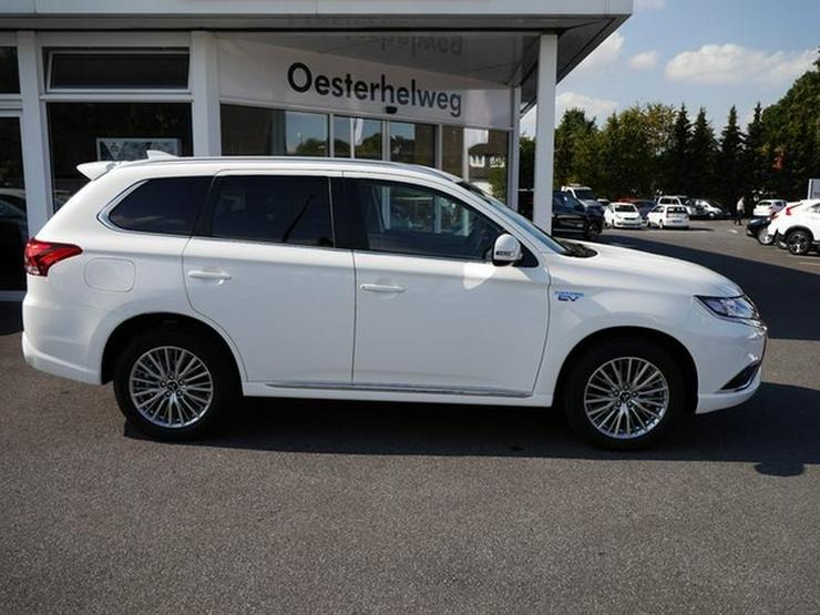 MITSUBISHI Plug-in Hybrid Outlander PHEV 4WD Modelljahr2019 - Outlander - Bild 10