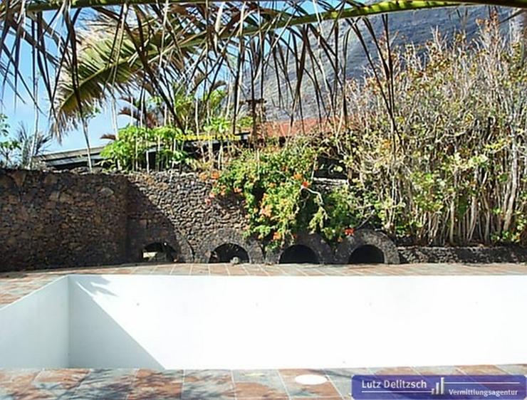Bild 6: Anwesen mit Pool und Panoramablick auf El Hierro