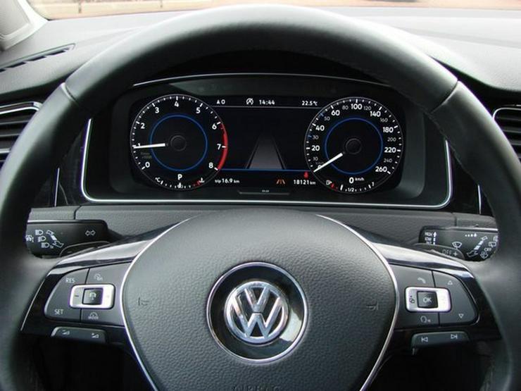 Bild 13: VW Golf Variant 1.5 TSI Highline DSG VirtualCockpit Navi LED ACC DAB