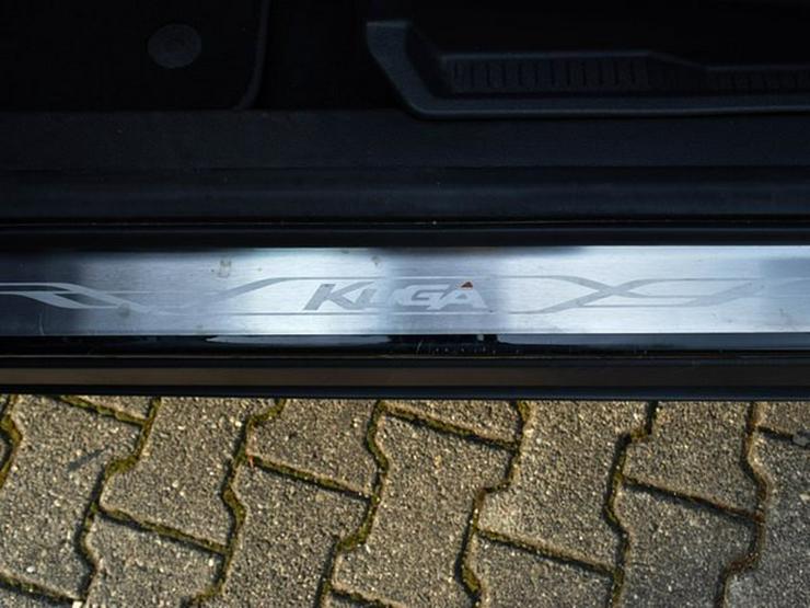 Bild 13: FORD Kuga 2.0TDCi AT 180PS TITANIUM 4WD Navi Lenk/SHZ Keyless T-Leder Parkasys. Klimaaut. ALU17 Temp