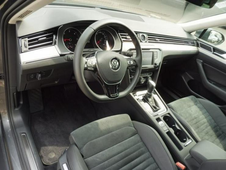 Bild 7: VW Passat Limo. HIGHLINE 2.0TDI DSG+NAVI/ACC/LED-SW