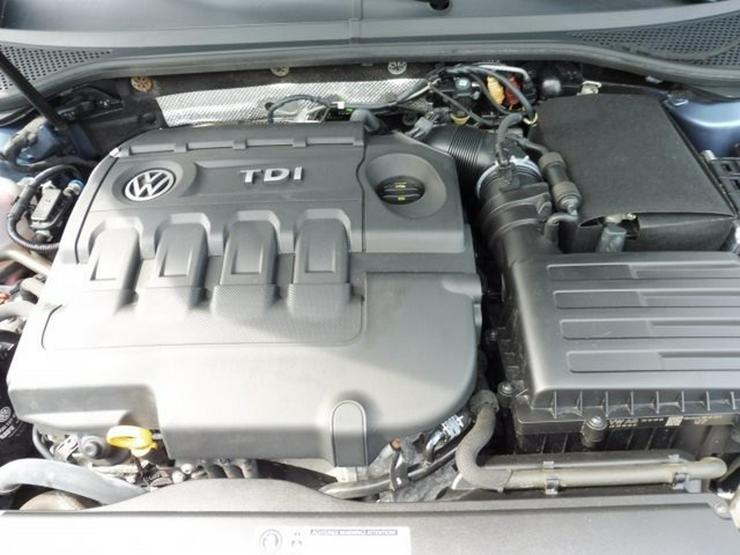 VW Passat Variant 2.0TDI HIGHLINE 4-MOTION+NAVI/DCC - Passat - Bild 15