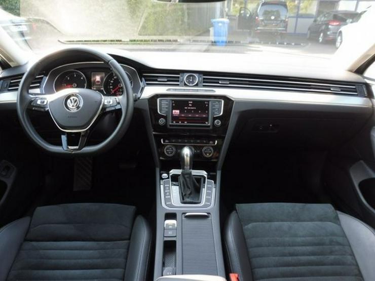 VW Passat Variant HIGHLINE 2.0TDI DSG+NAVI/ACC/PANO - Passat - Bild 9